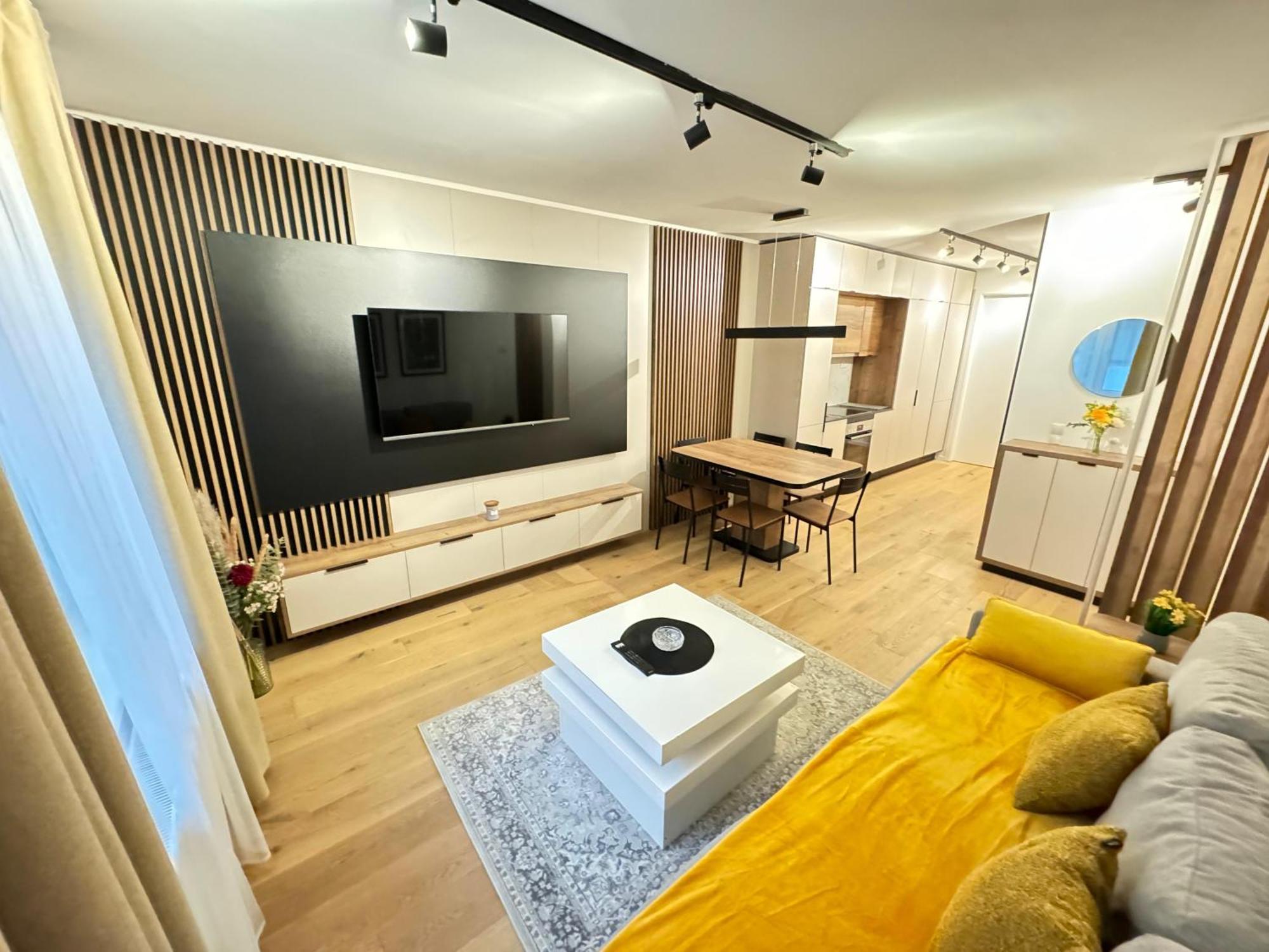 Appartement 4 - - Center